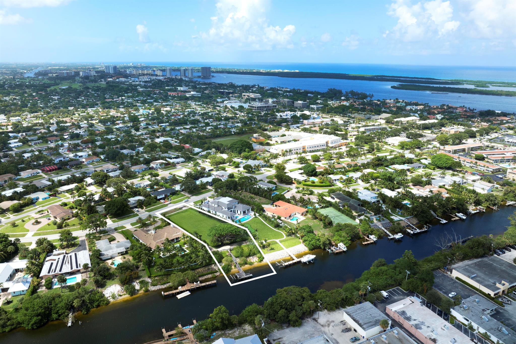 NORTH PALM BEACH VILLAGE - Residential