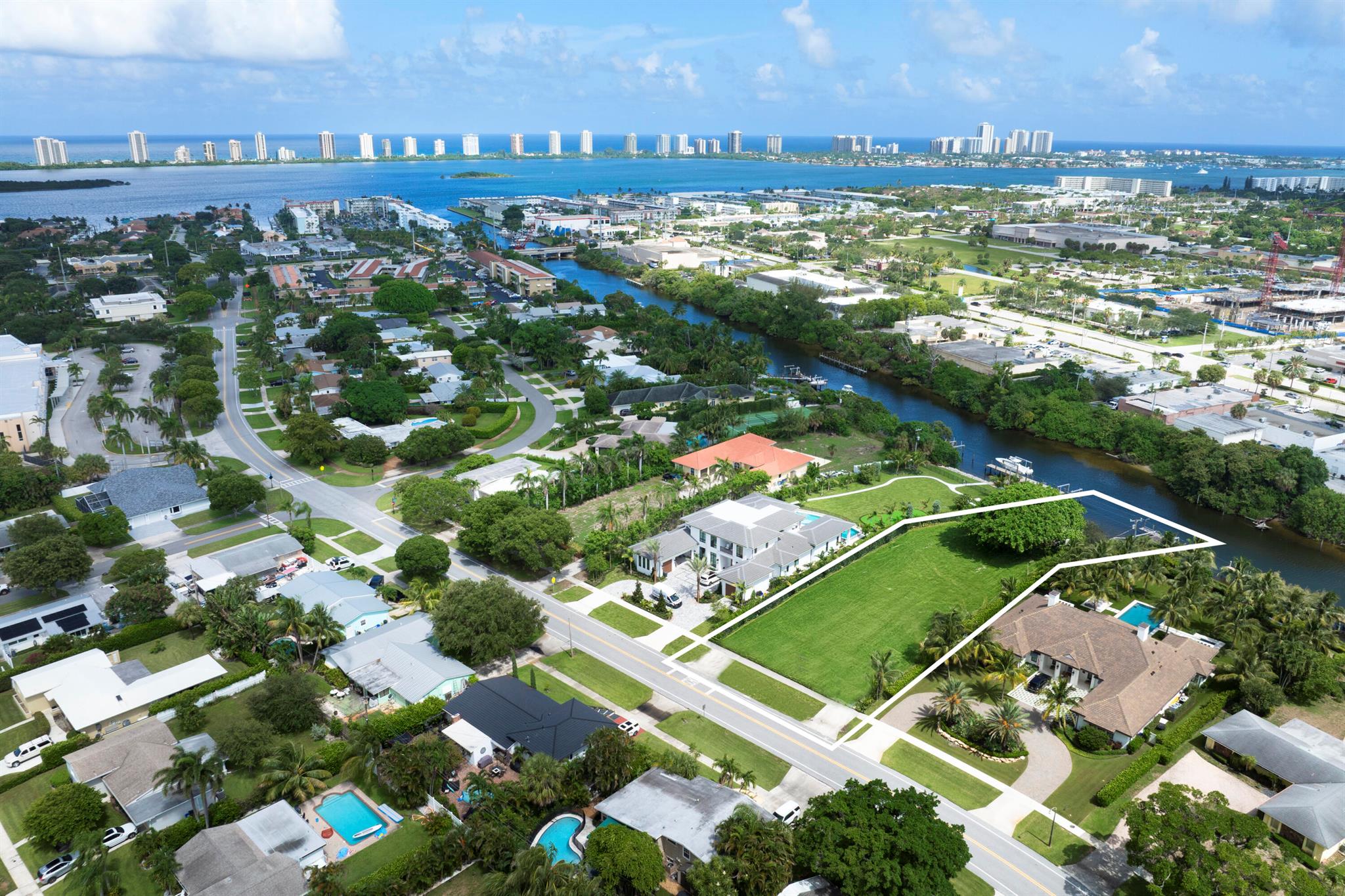 NORTH PALM BEACH VILLAGE - Residential