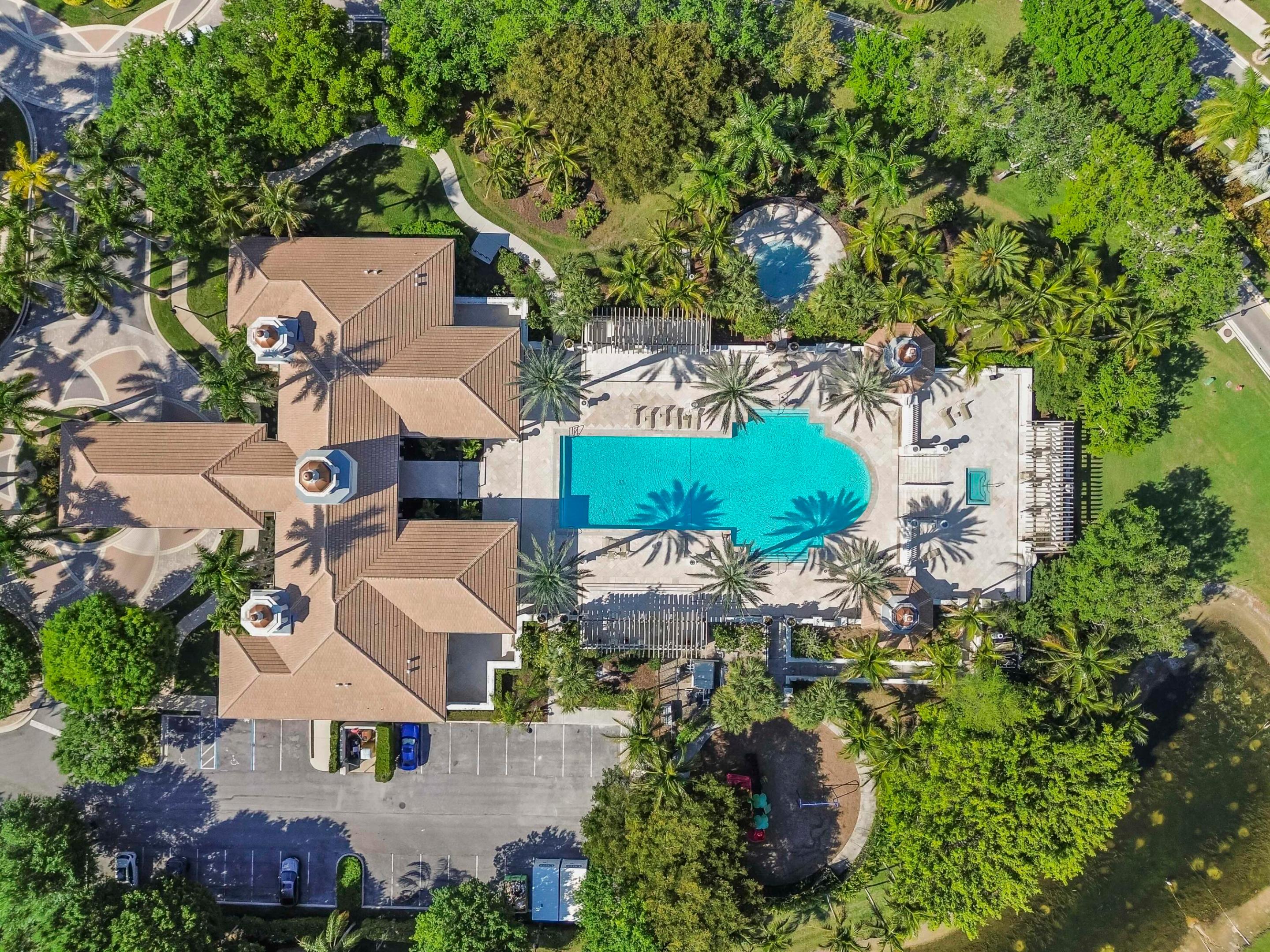 VERSAILLES - Residential