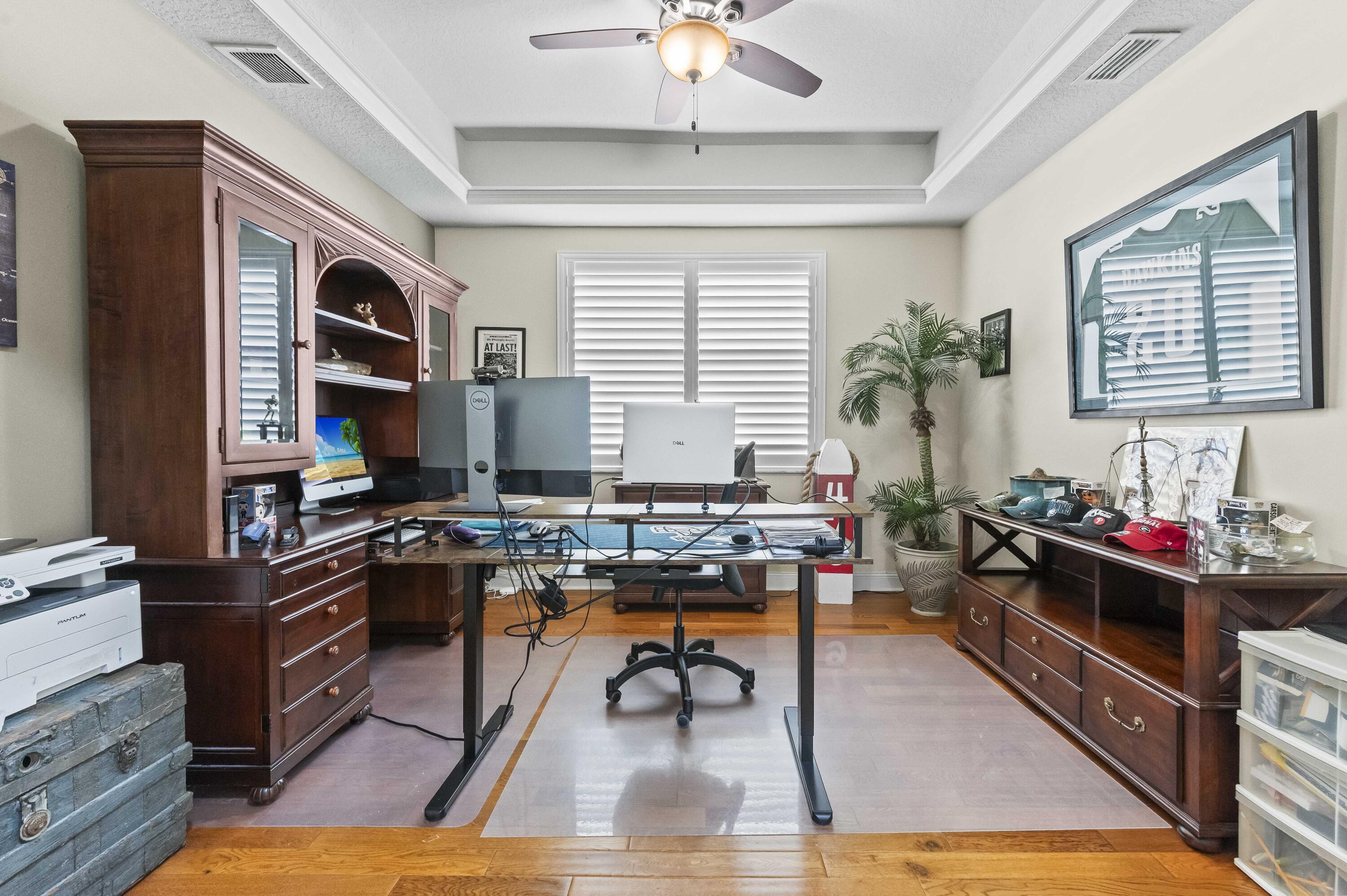 VERSAILLES - Residential