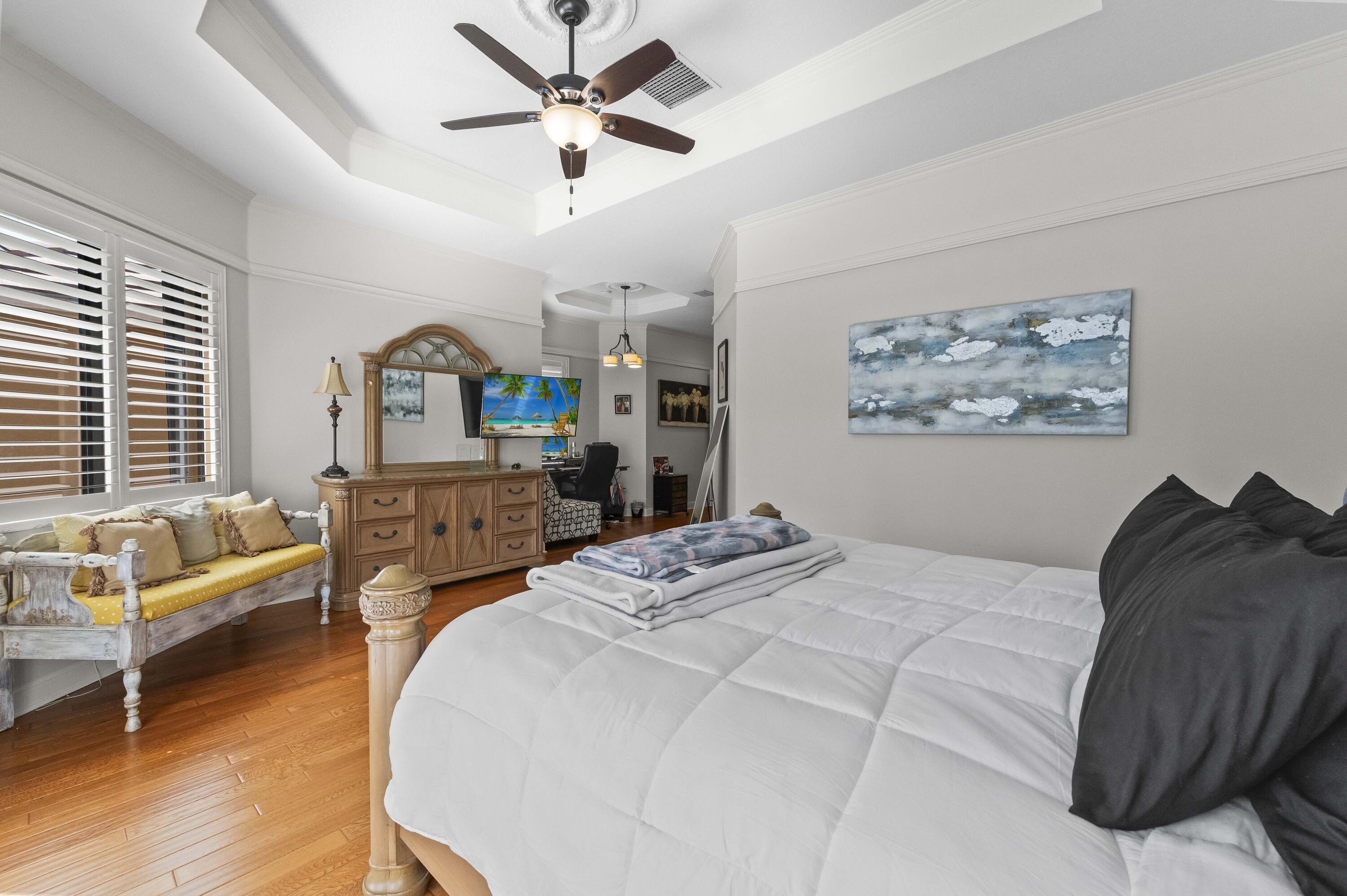 VERSAILLES - Residential