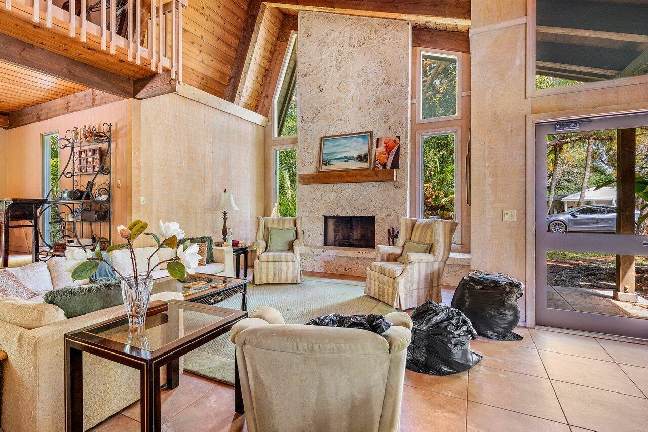 IDA LAKE TERRACE - Residential