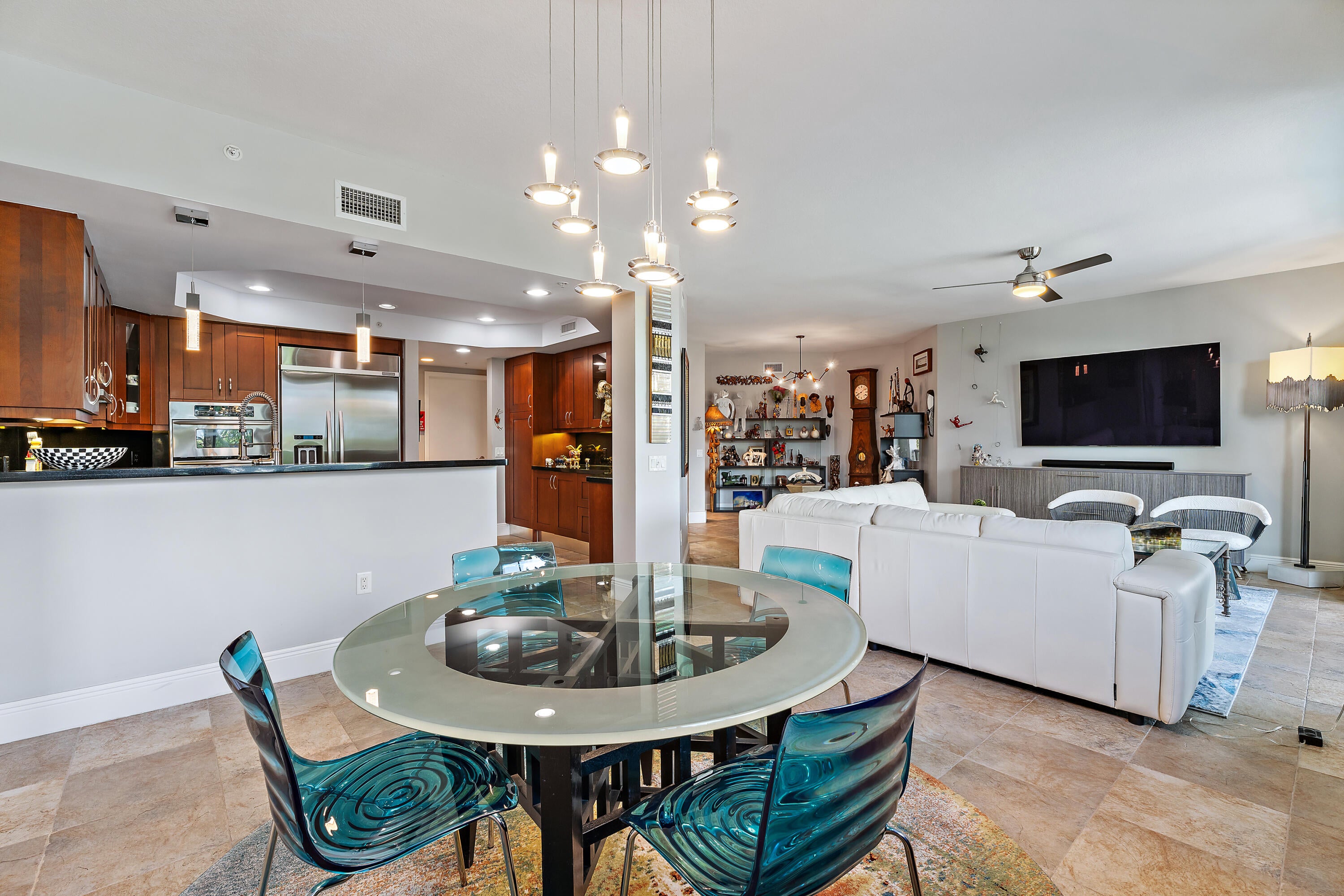 3630 Gardens Parkway 304c