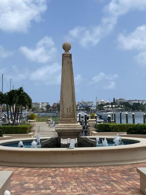 MOORINGS AT LANTANA CONDO - Residential