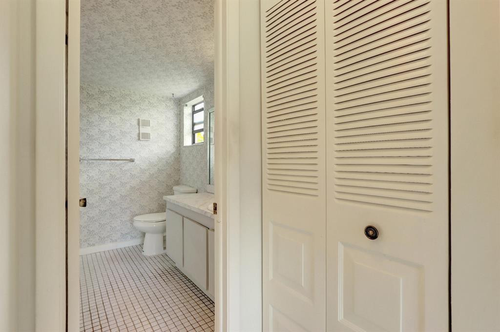 Sunrise Lakes - Residential