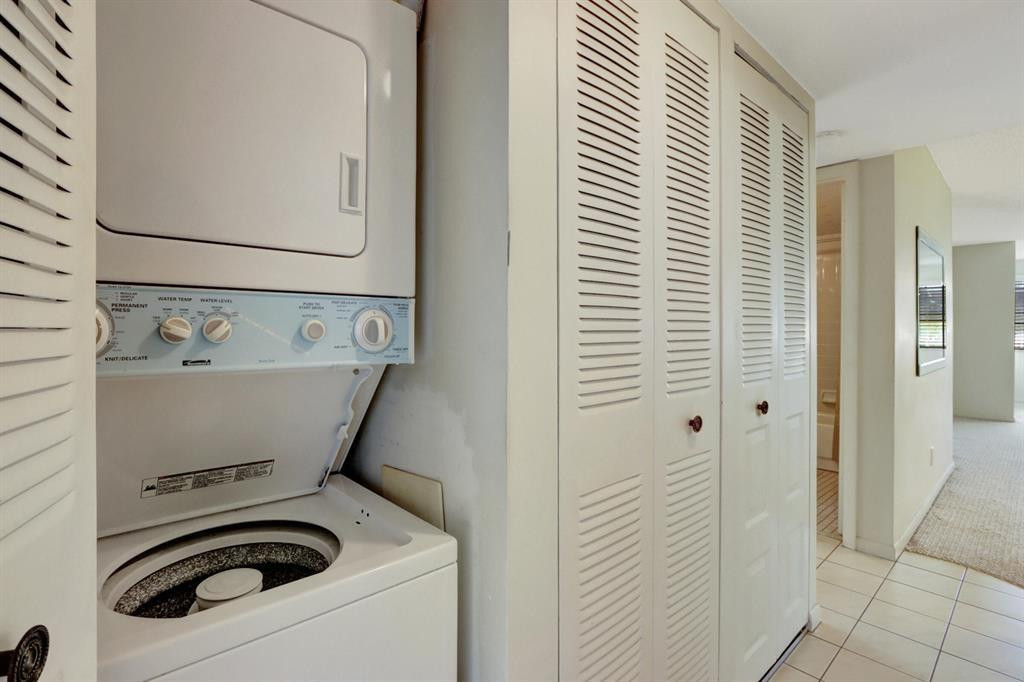 Sunrise Lakes - Residential