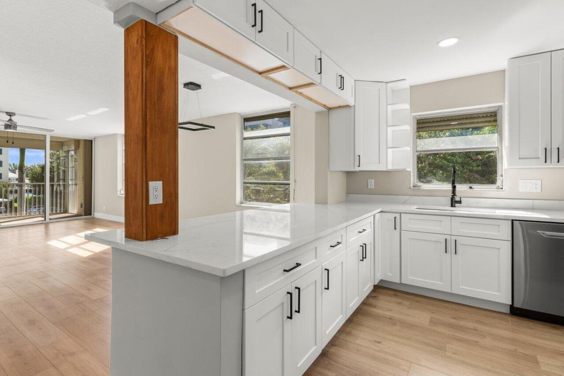 HARBOURSIDE - Residential