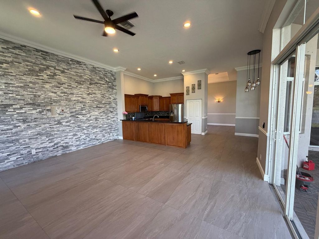 Photo of 19321 SW 69th Street, Fort Lauderdale, FL 33332 (MLS # F10554175)