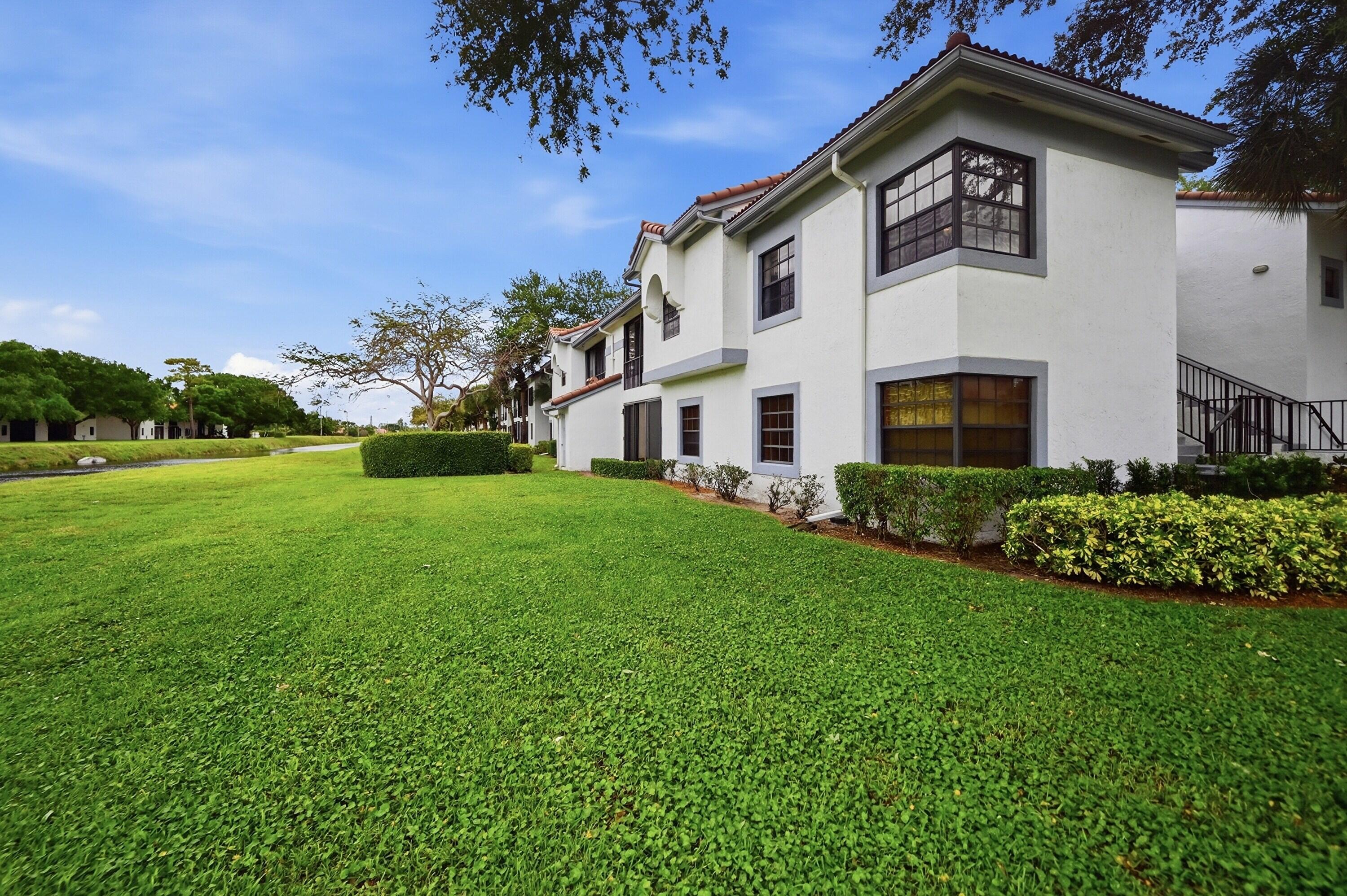 ALEXANDRA VILLAGE / Platina - Residential