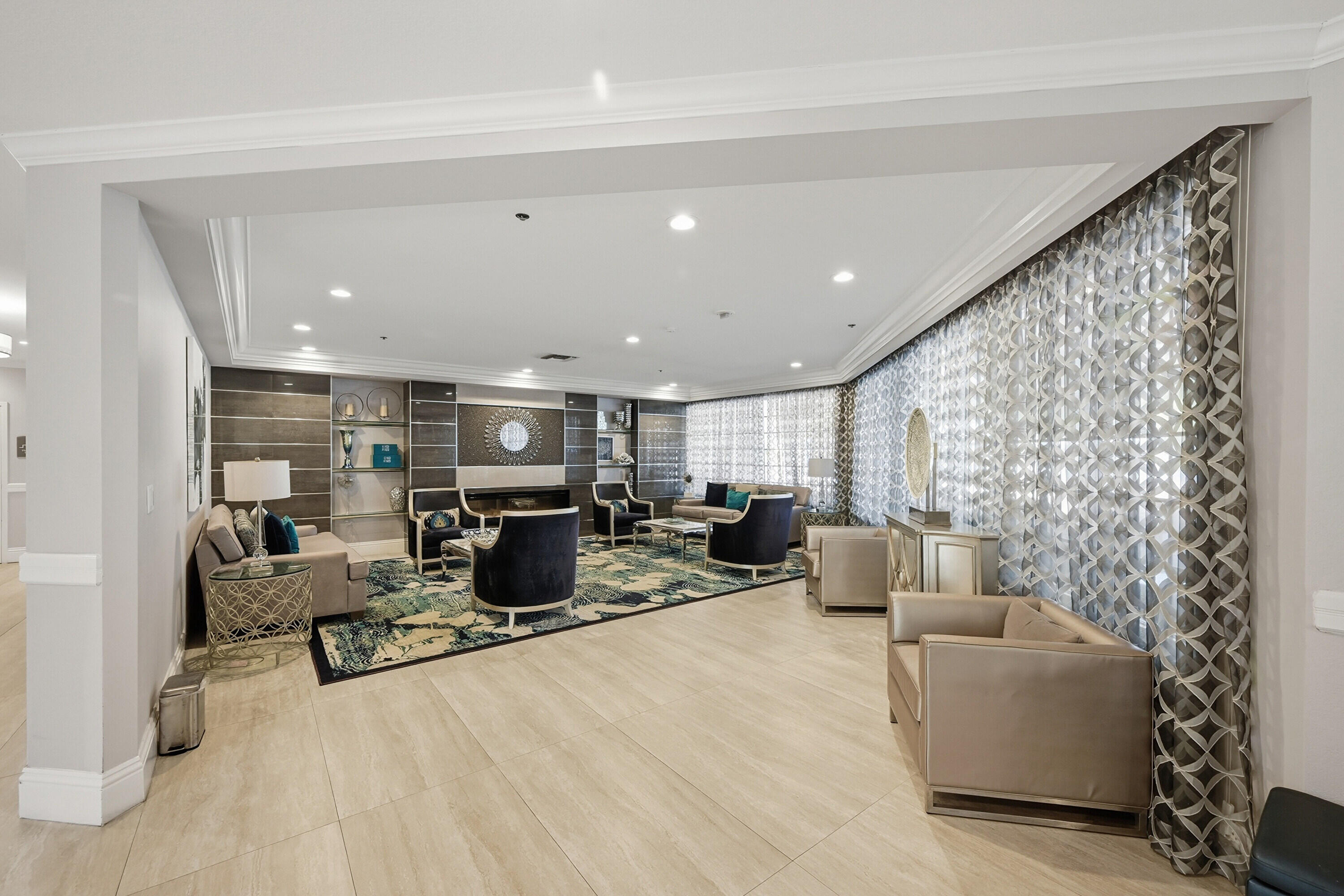 ALEXANDRA VILLAGE / Platina - Residential