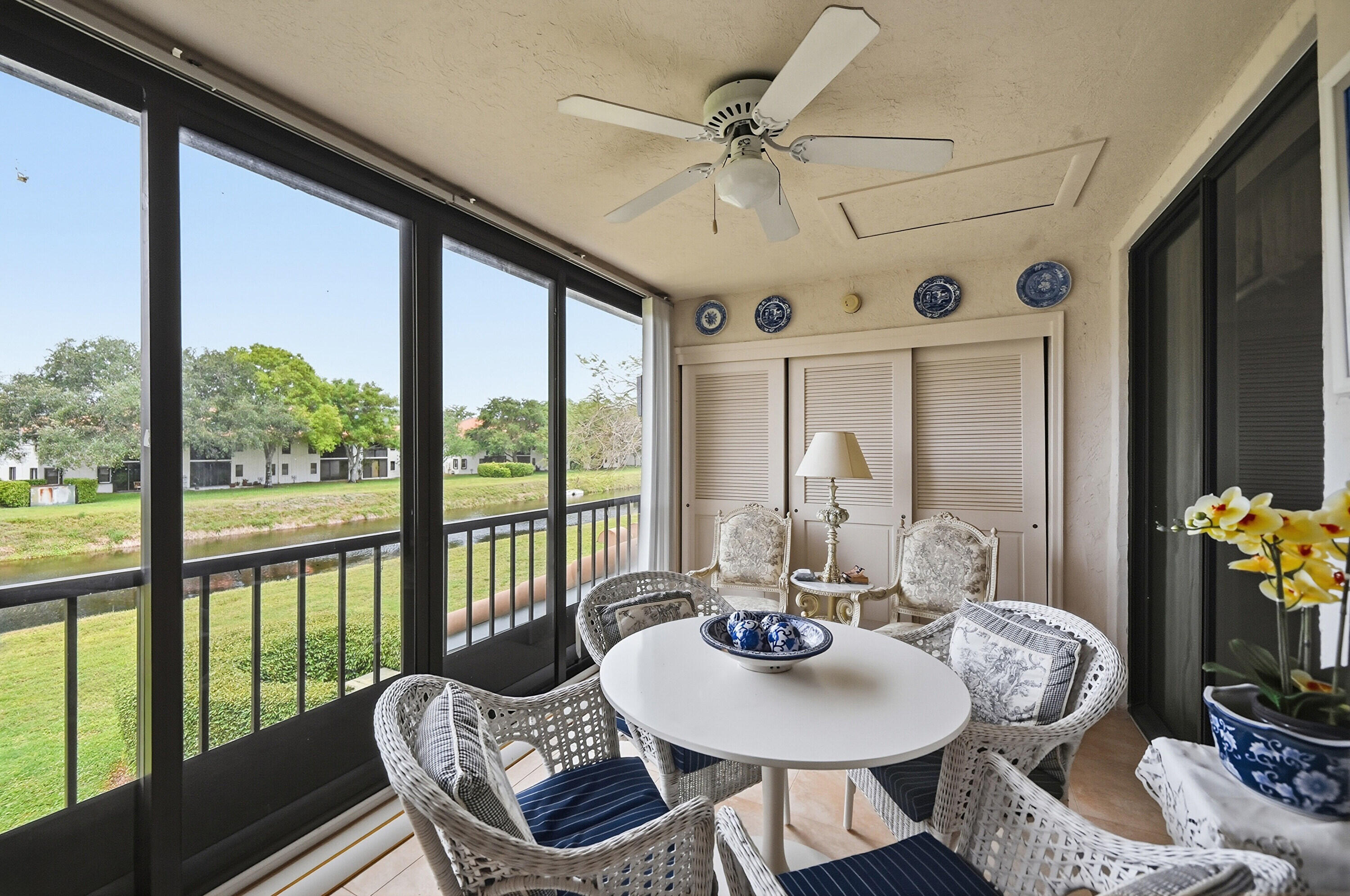 ALEXANDRA VILLAGE / Platina - Residential