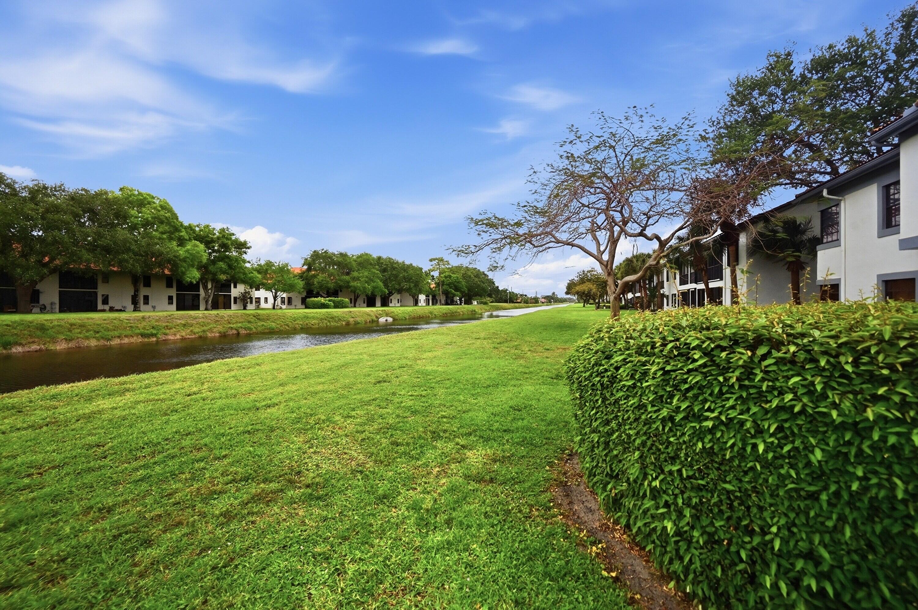 ALEXANDRA VILLAGE / Platina - Residential