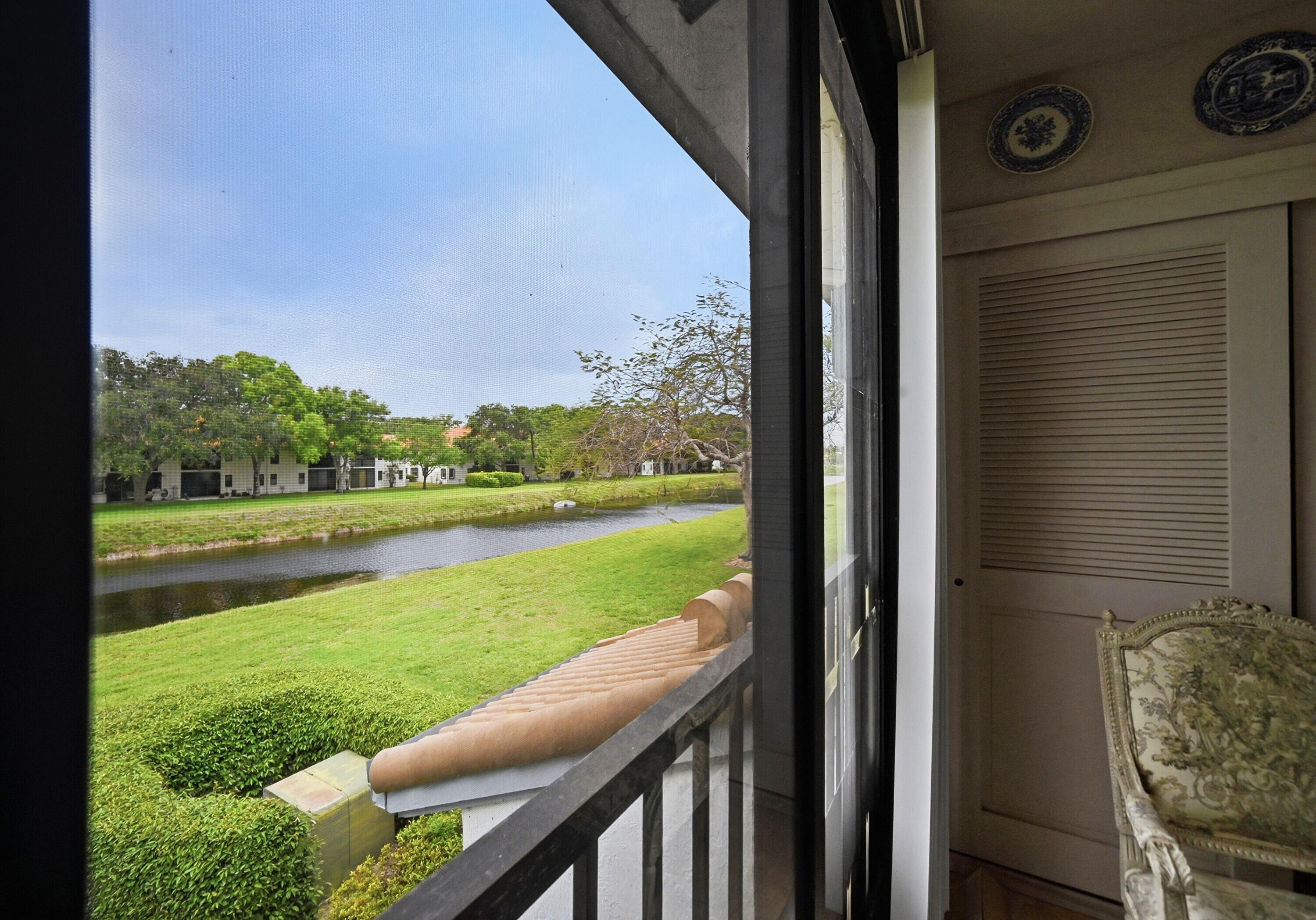 ALEXANDRA VILLAGE / Platina - Residential