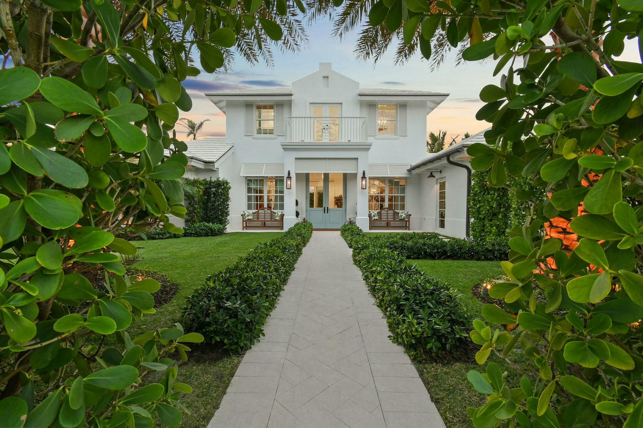 JUPITER INLET BEACH COLON - Residential