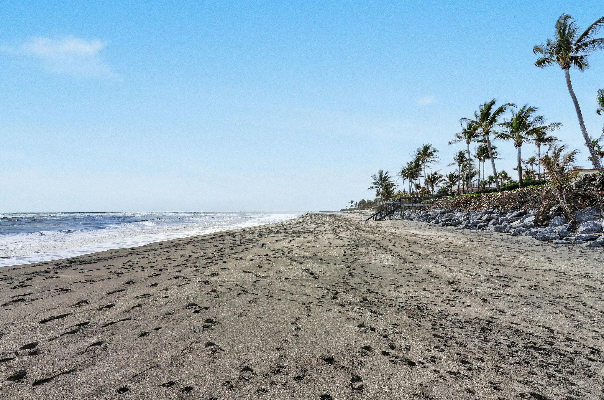 JUPITER INLET BEACH COLON - Residential