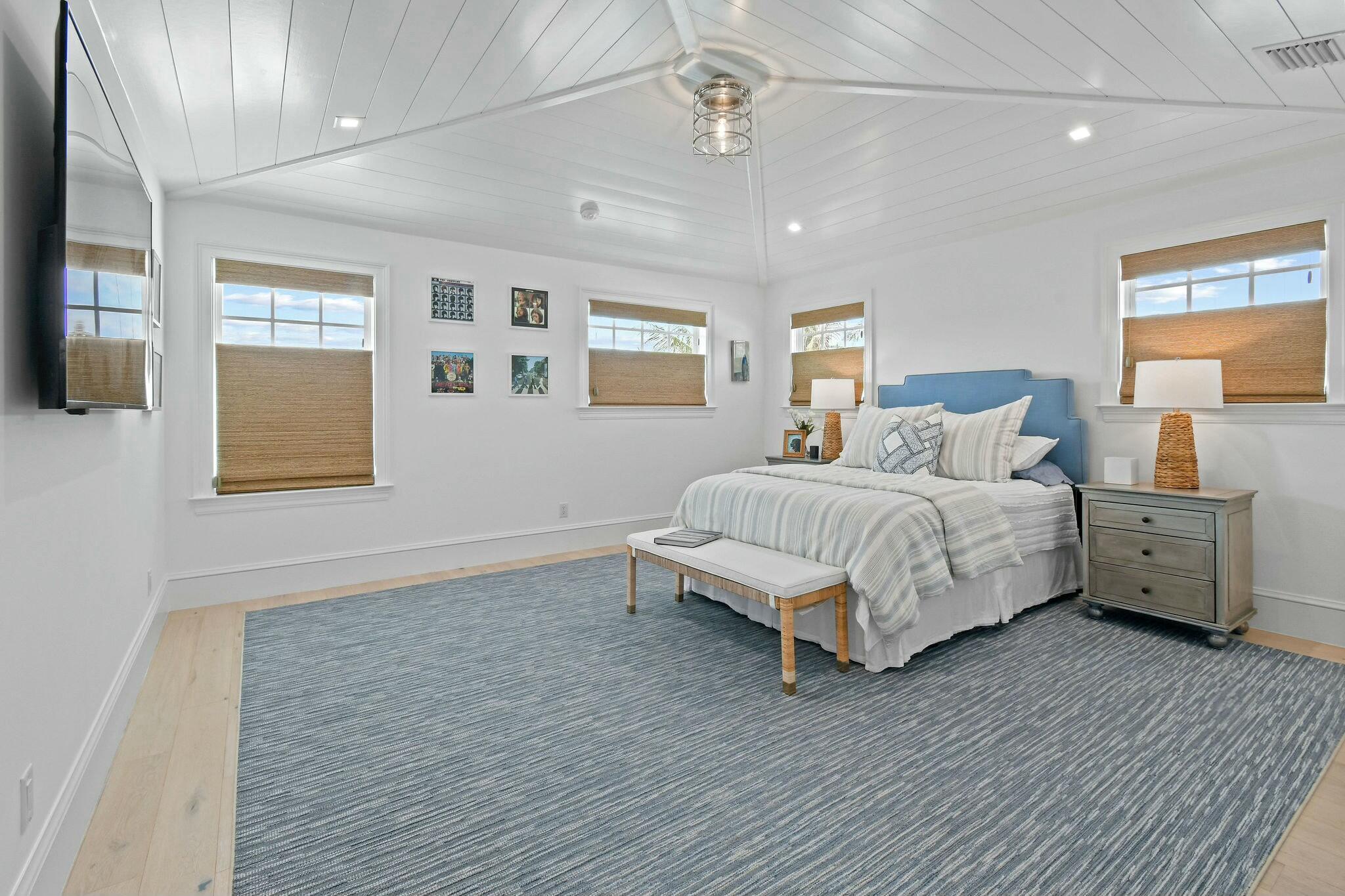 JUPITER INLET BEACH COLON - Residential