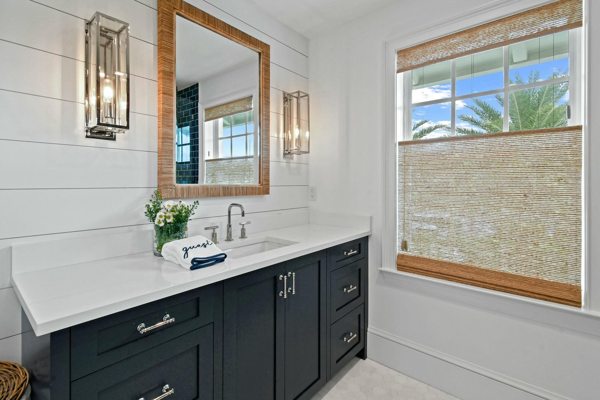 JUPITER INLET BEACH COLON - Residential