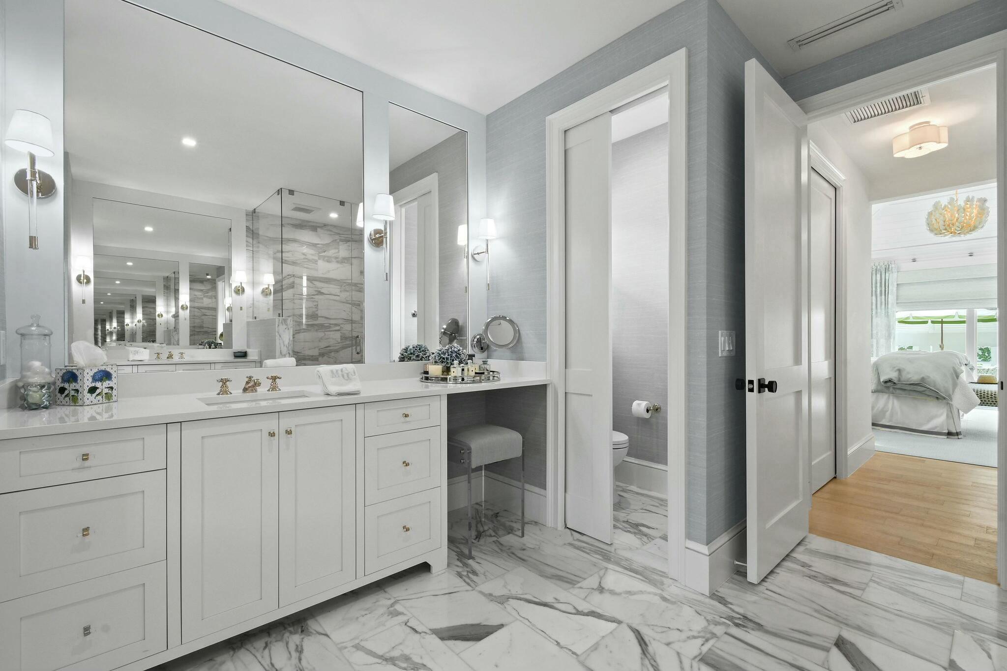 JUPITER INLET BEACH COLON - Residential