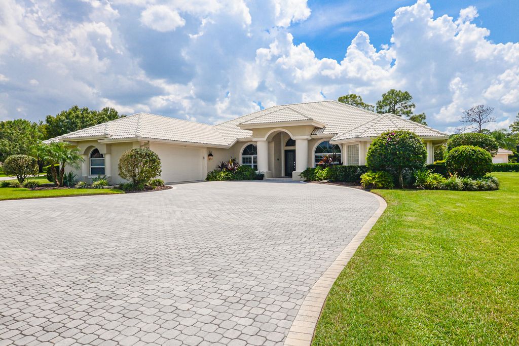 Photo of 7951 Plantation Lakes Drive, Port Saint Lucie, FL 34986 (MLS # R10939333)