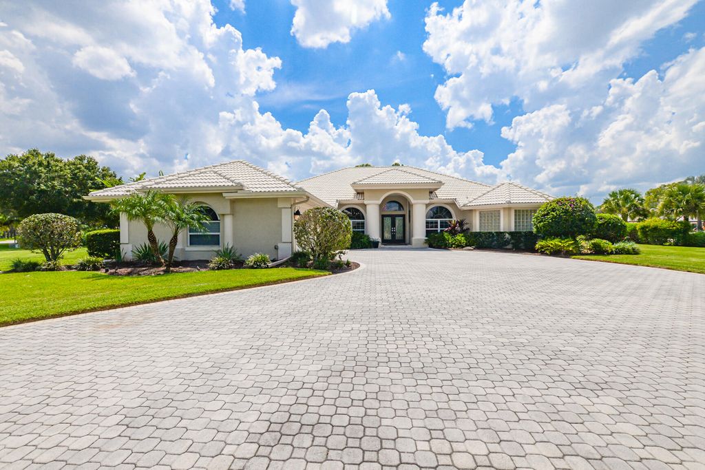 Photo of 7951 Plantation Lakes Drive, Port Saint Lucie, FL 34986 (MLS # R10939333)
