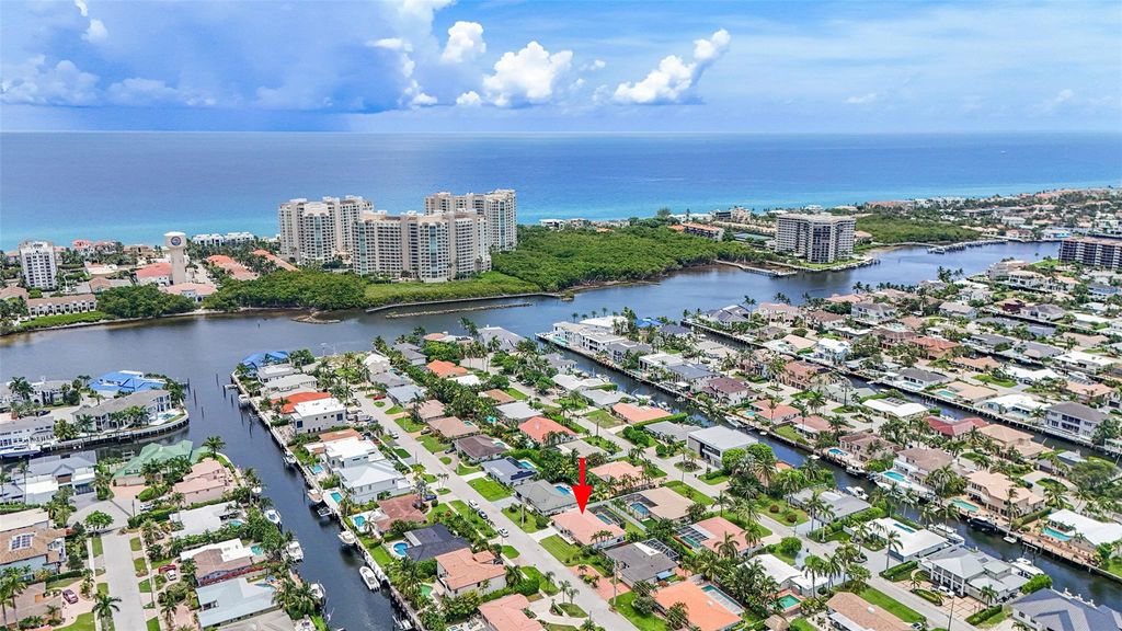Photo of 816 Appleby St, Boca Raton, FL 33487 (MLS # F10513982)
