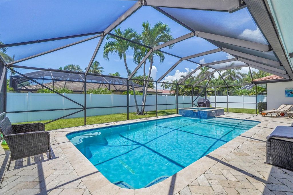 Photo of 816 Appleby St, Boca Raton, FL 33487 (MLS # F10513982)
