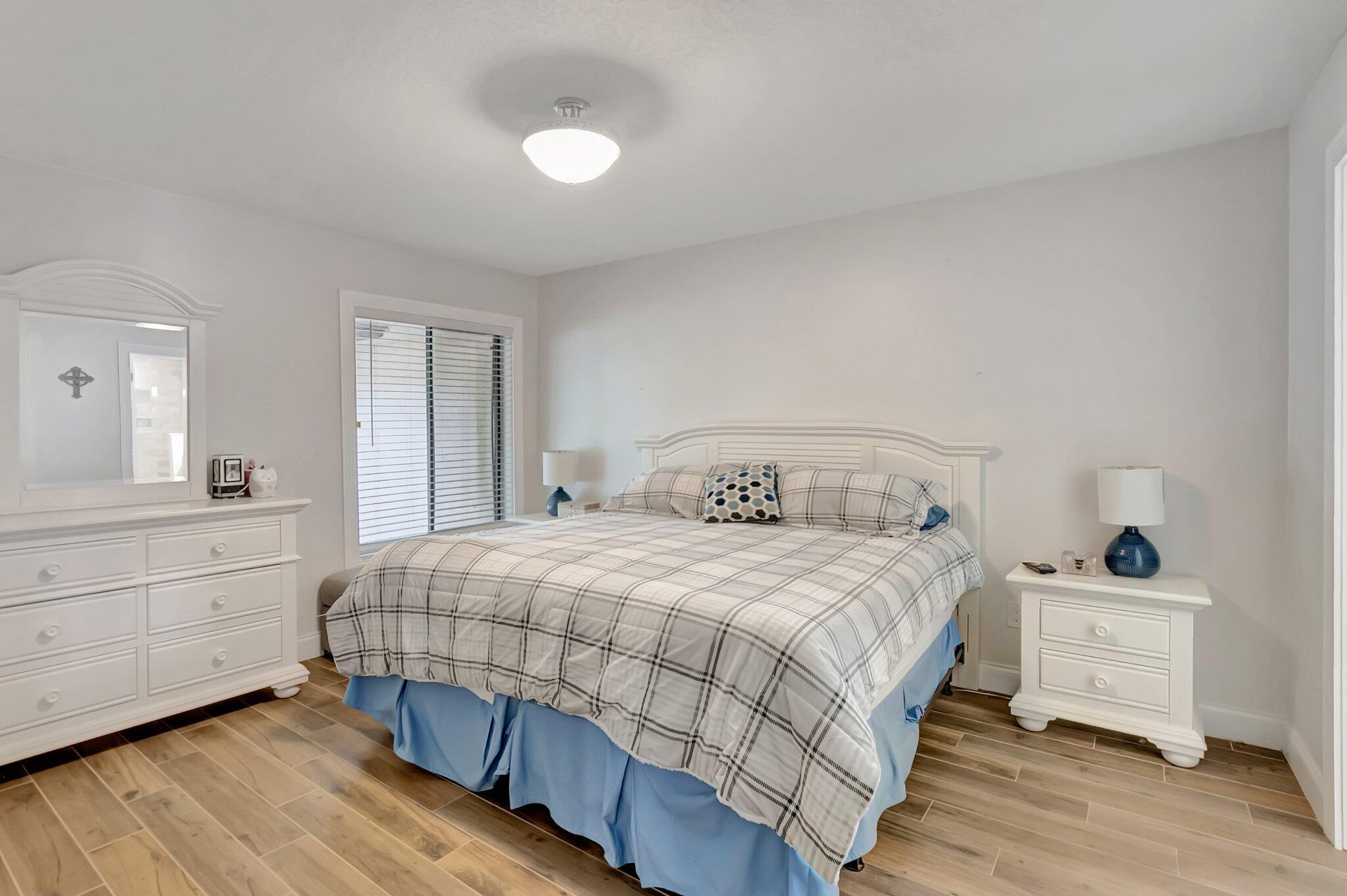 SAN REMO GOLF & TENNIS CL - Residential