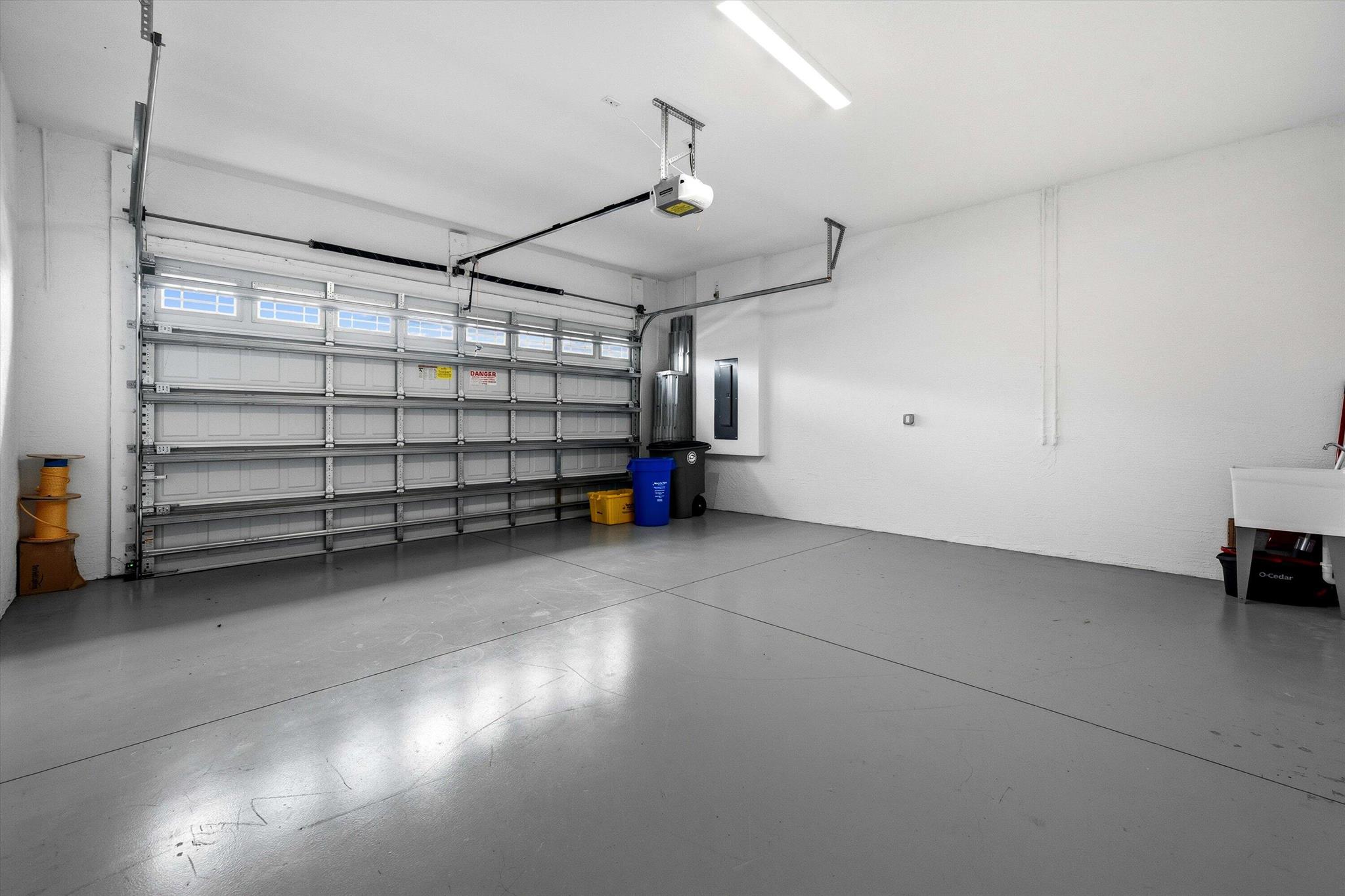 ORCHARDS OF WESTLAKE - Residential Lease