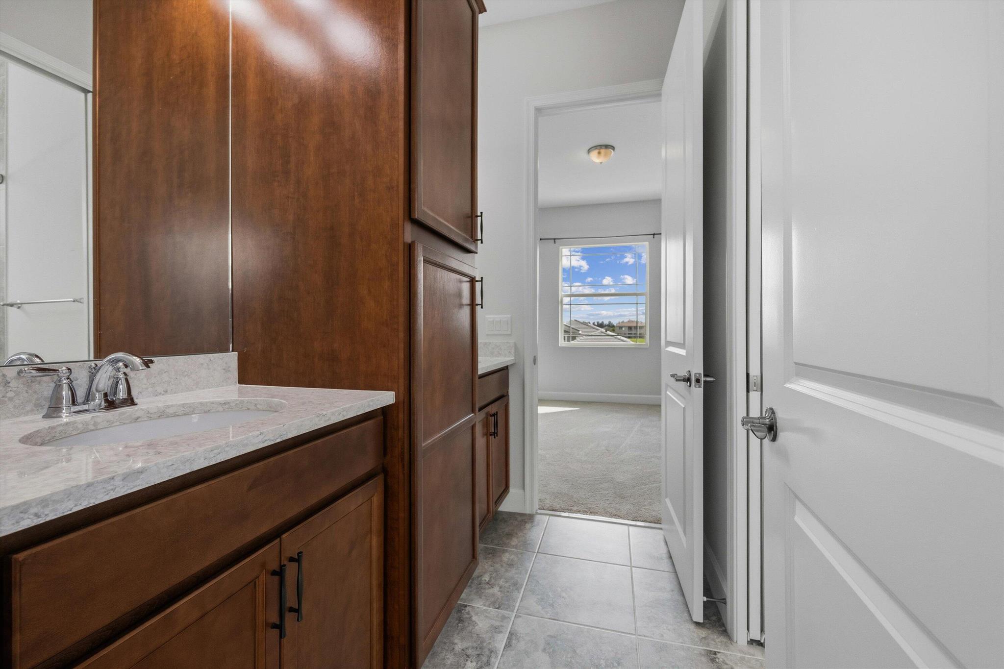 ORCHARDS OF WESTLAKE - Residential Lease