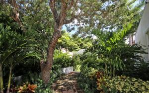 POINCIANA PARK 2ND ADD - Residential