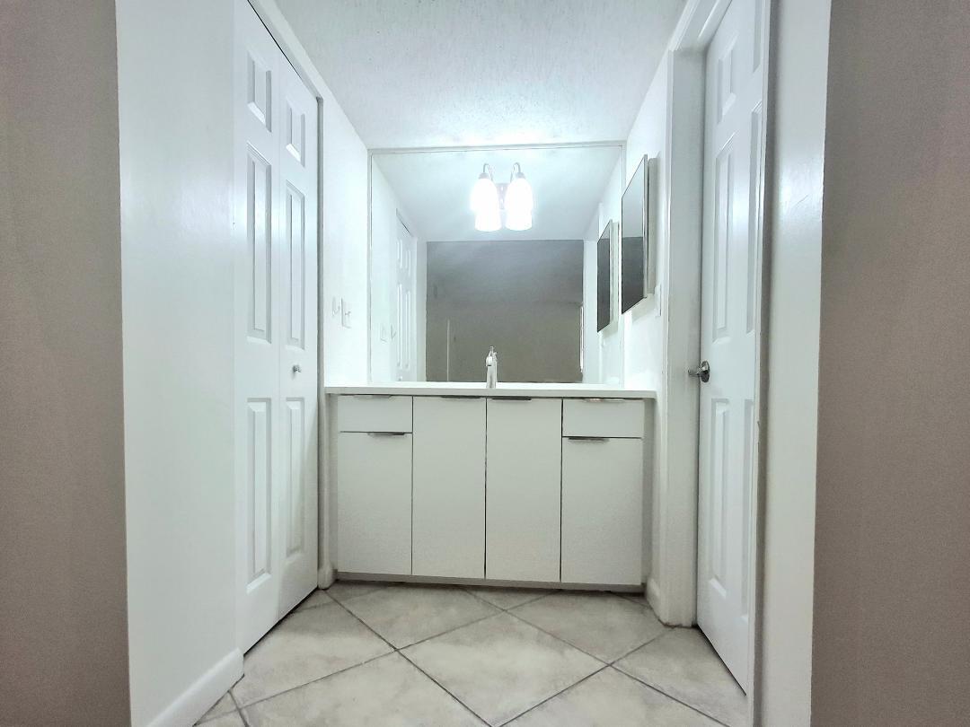 Rio Espana Condo - Residential Lease