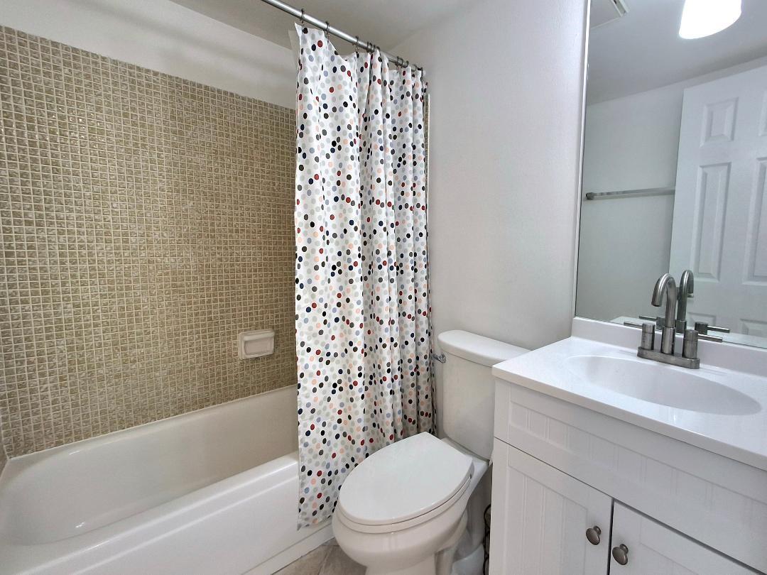 Rio Espana Condo - Residential Lease