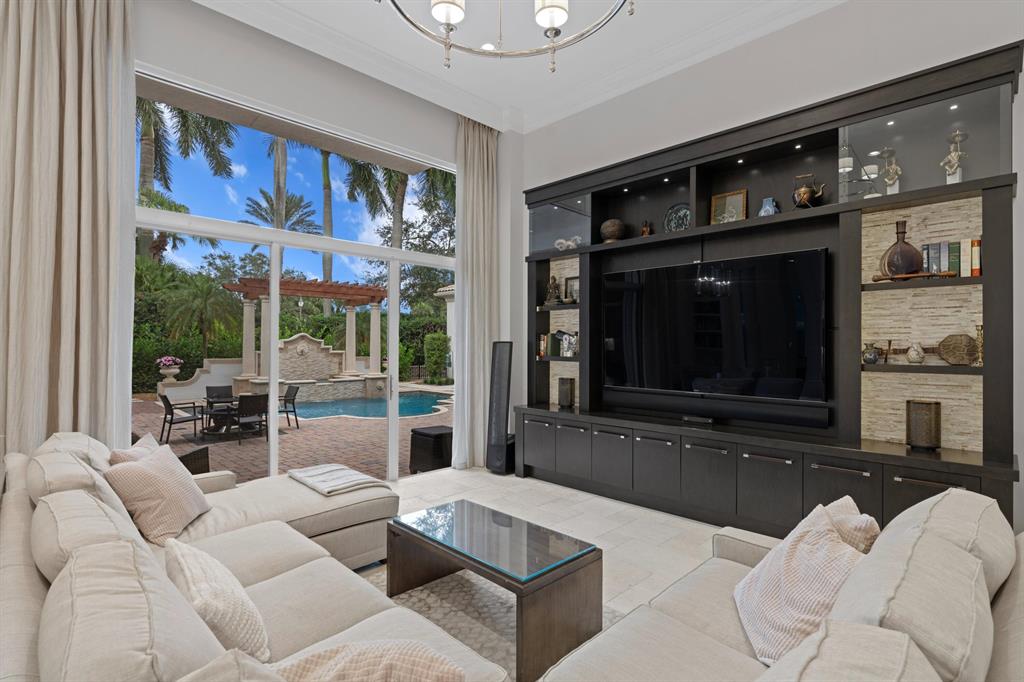 Mirasol - Residential