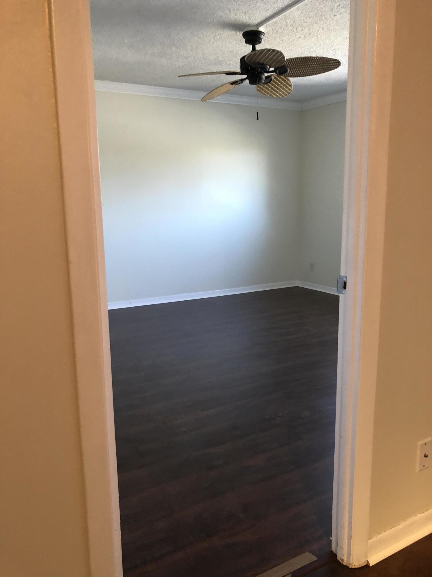 BREAKWATERS OF THE PALM BEACHES CONDO - Residential Lease