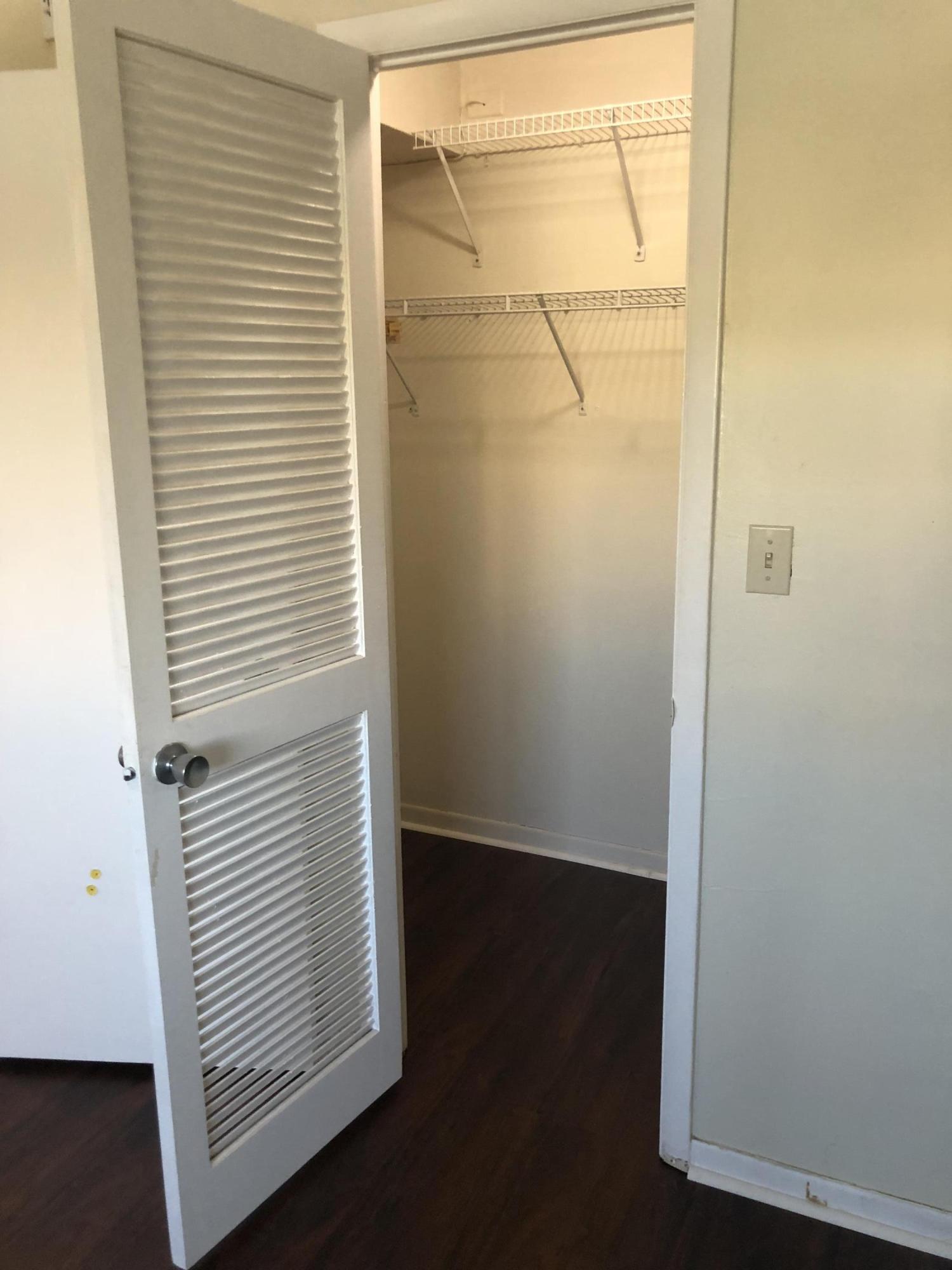 BREAKWATERS OF THE PALM BEACHES CONDO - Residential Lease