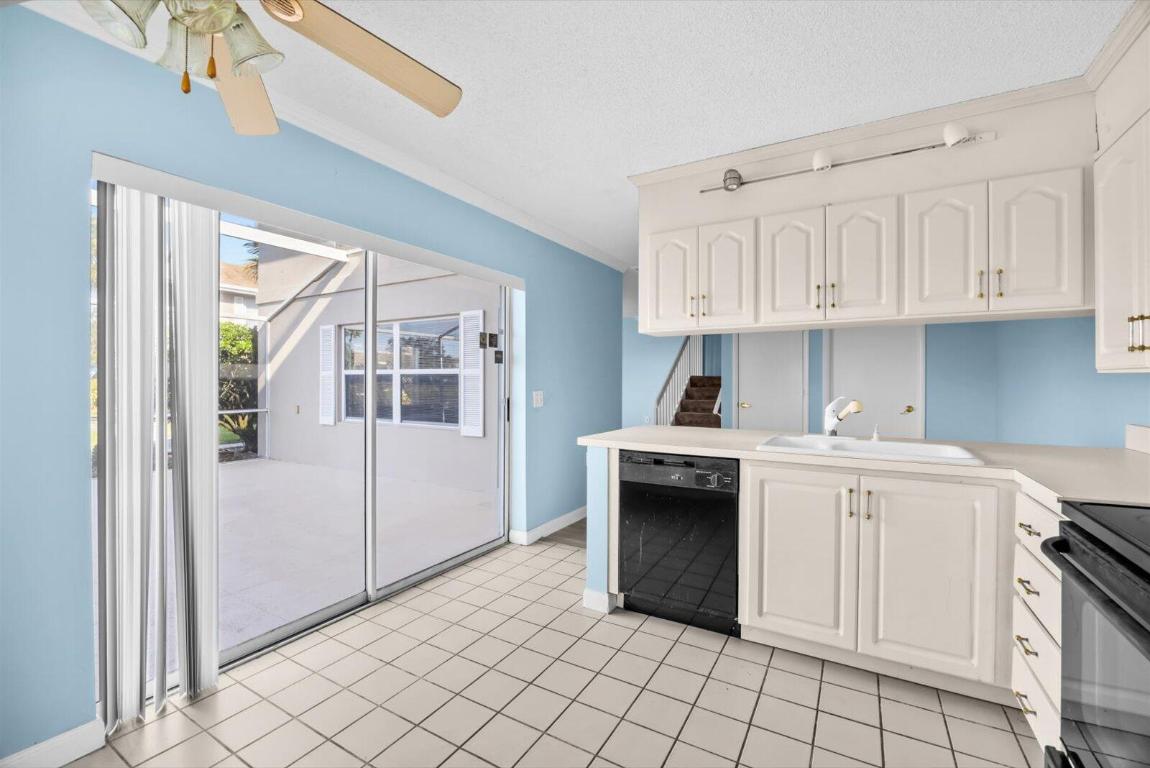 STAMFORD AT SUNSET TRACE (AKA MARTIN DOWNS PLAT 36 - Residential