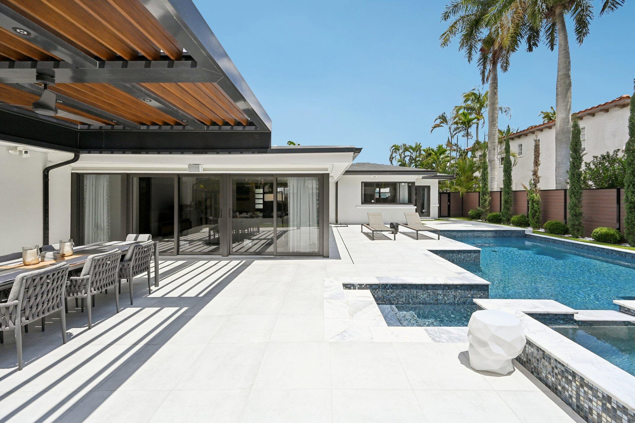 NORTH SHORE TERRACE - Residential
