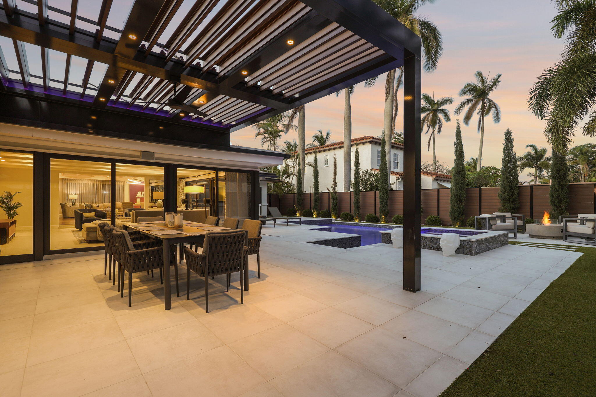 NORTH SHORE TERRACE - Residential
