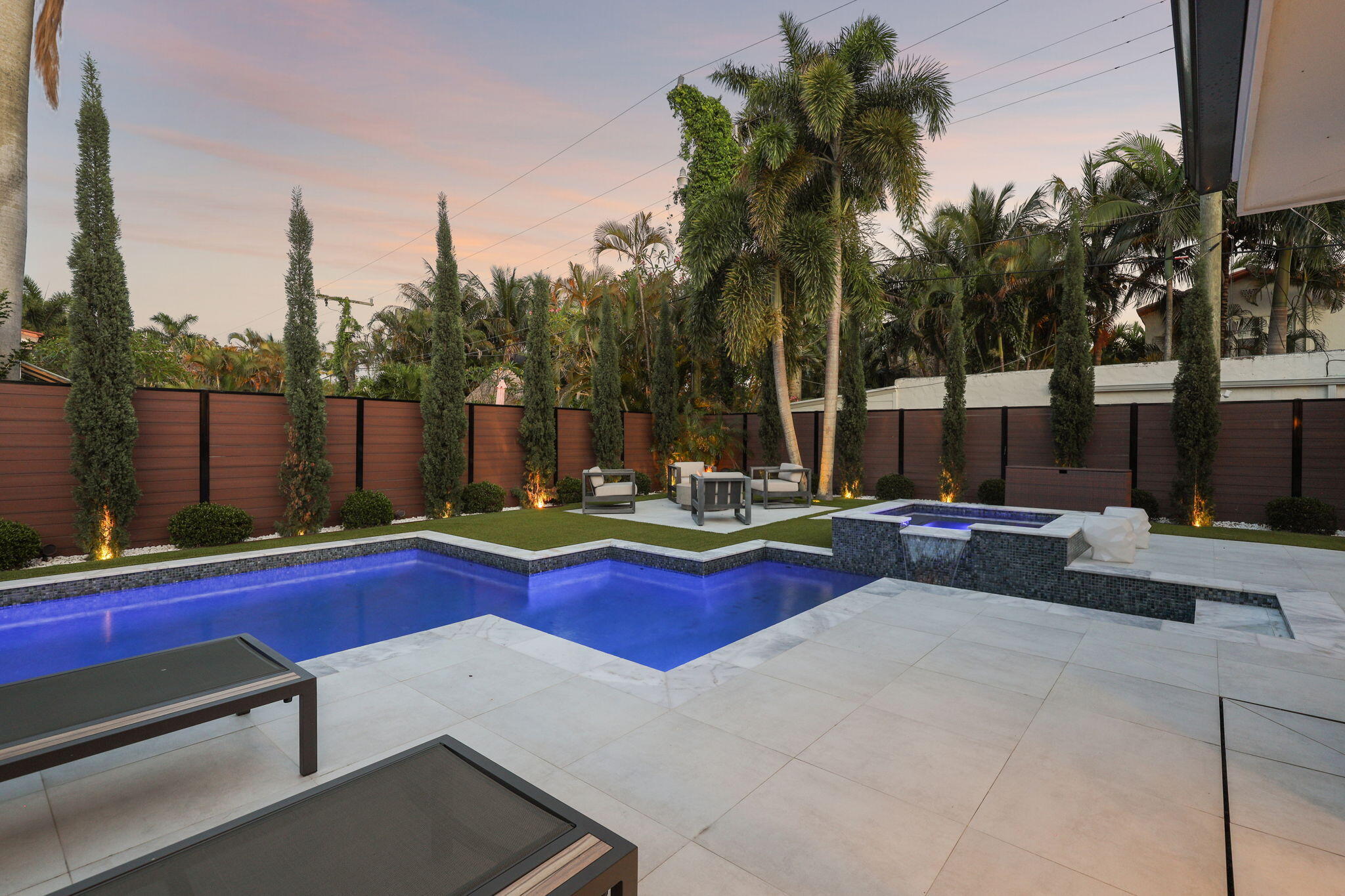 NORTH SHORE TERRACE - Residential