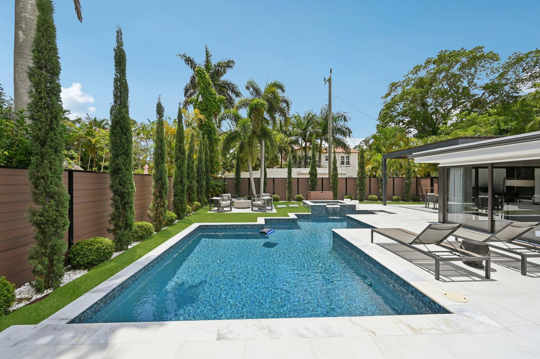 NORTH SHORE TERRACE - Residential