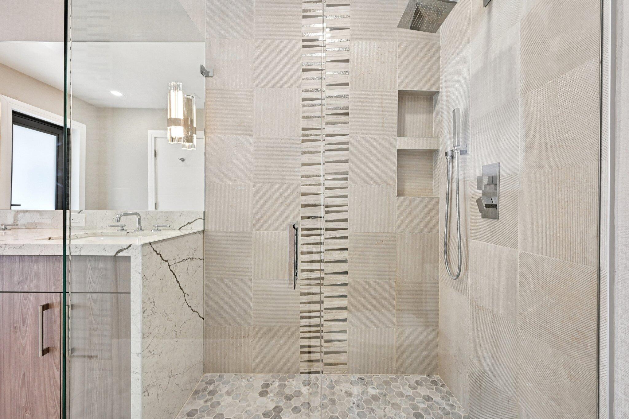 NORTH SHORE TERRACE - Residential