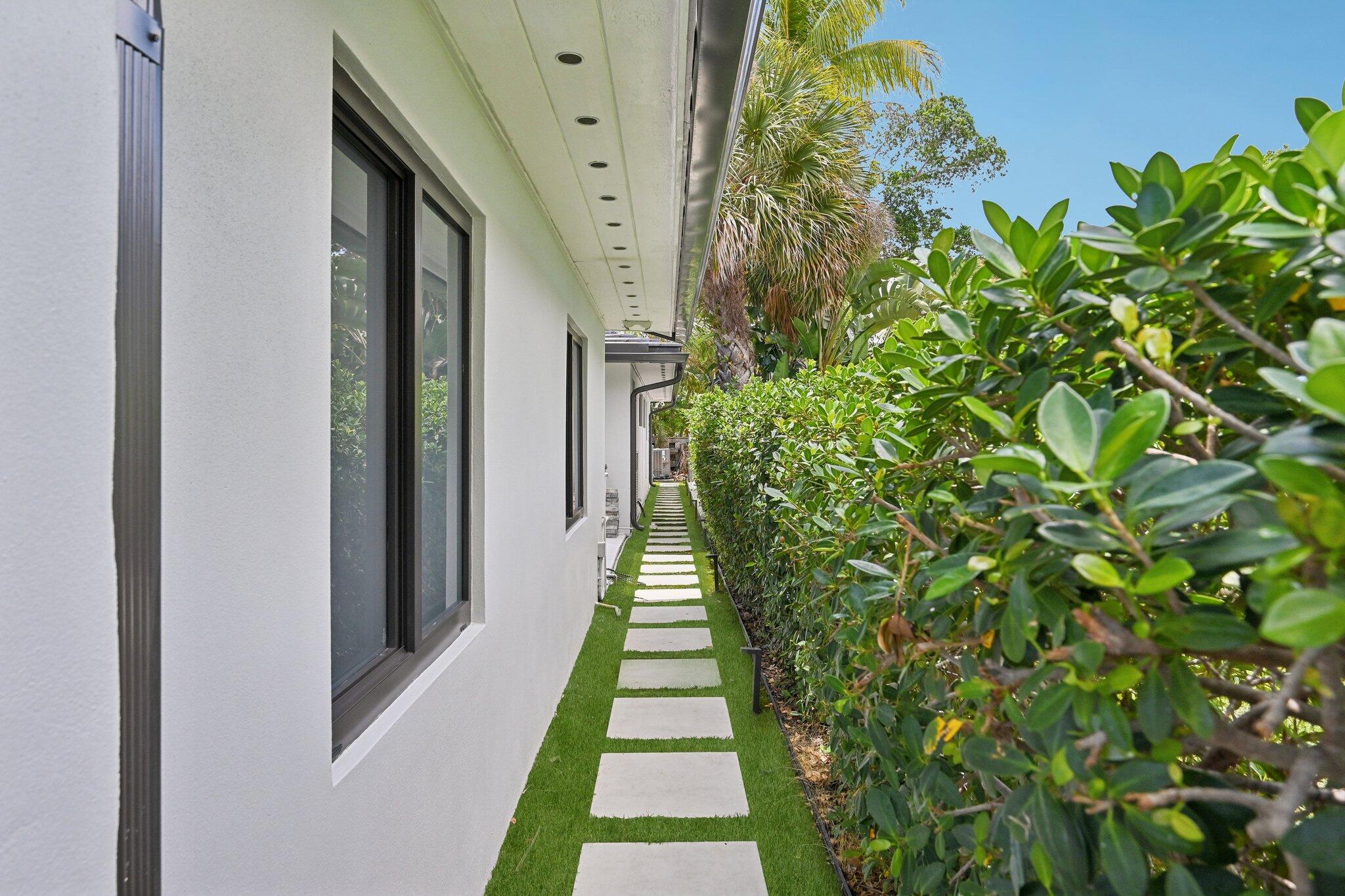 NORTH SHORE TERRACE - Residential