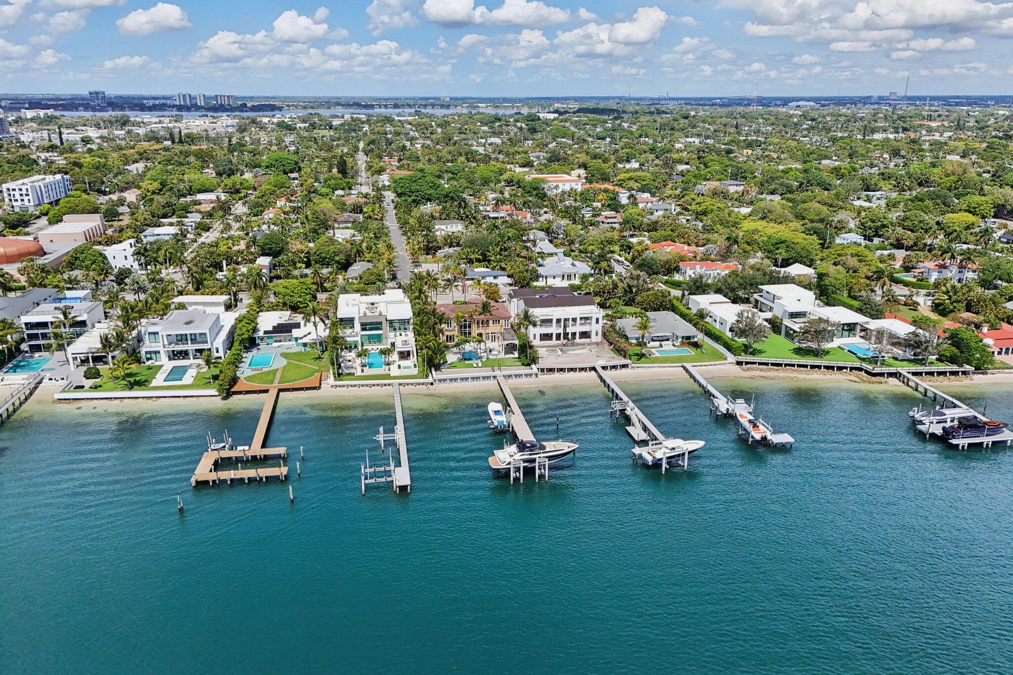 NORTH SHORE TERRACE - Residential