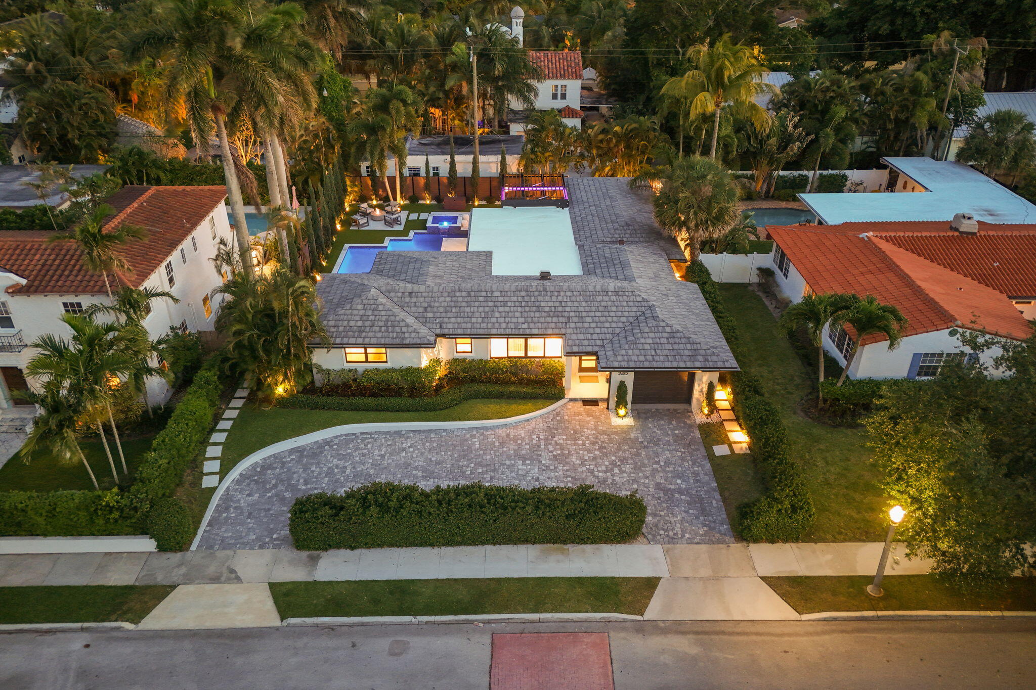 NORTH SHORE TERRACE - Residential
