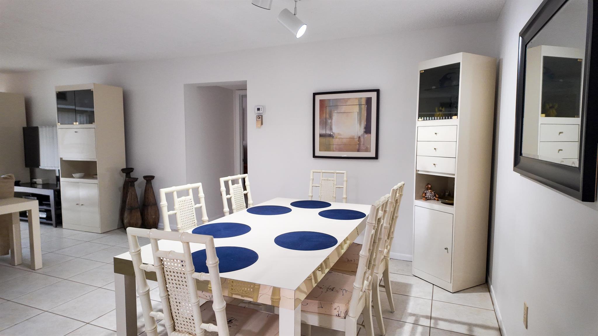 FOUNTAINS OF PALM BEACH C - Residential