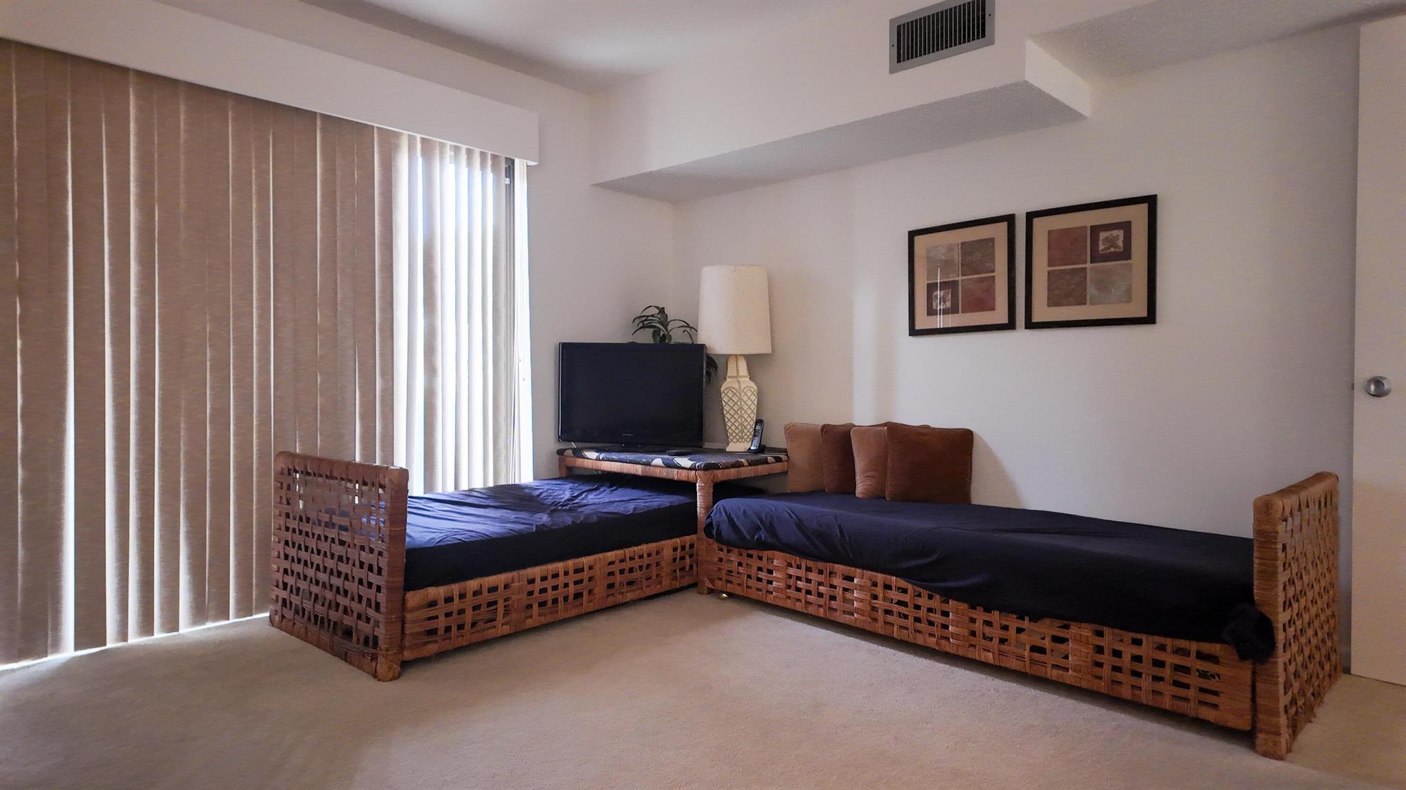 FOUNTAINS OF PALM BEACH C - Residential