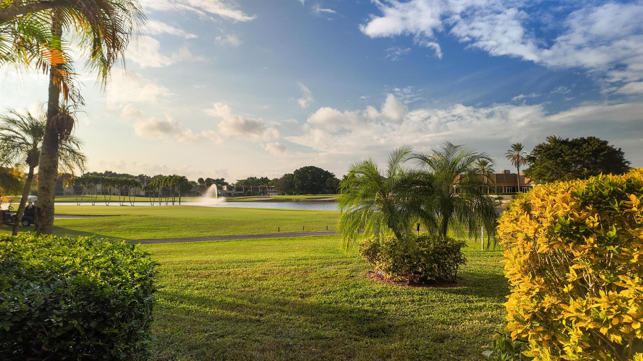 FOUNTAINS OF PALM BEACH C - Residential