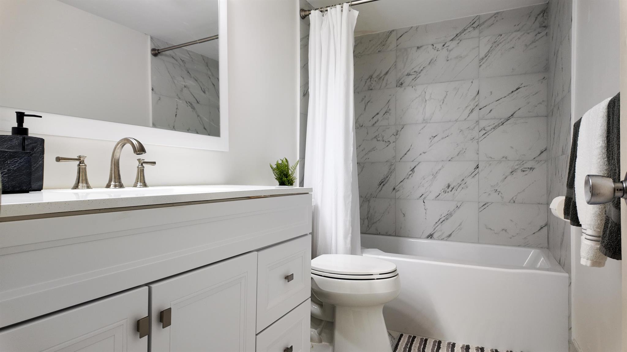 FOUNTAINS OF PALM BEACH C - Residential