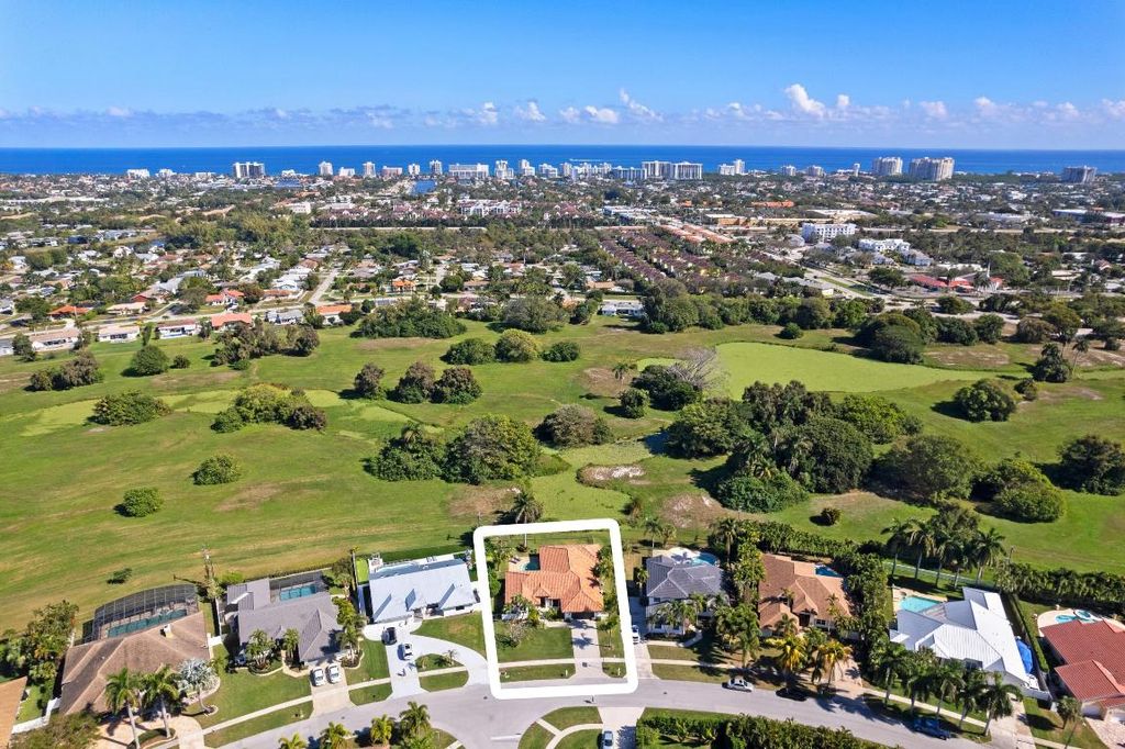 Photo of 7790 Fairway Trail, Boca Raton, FL 33487 (MLS # R11062472)