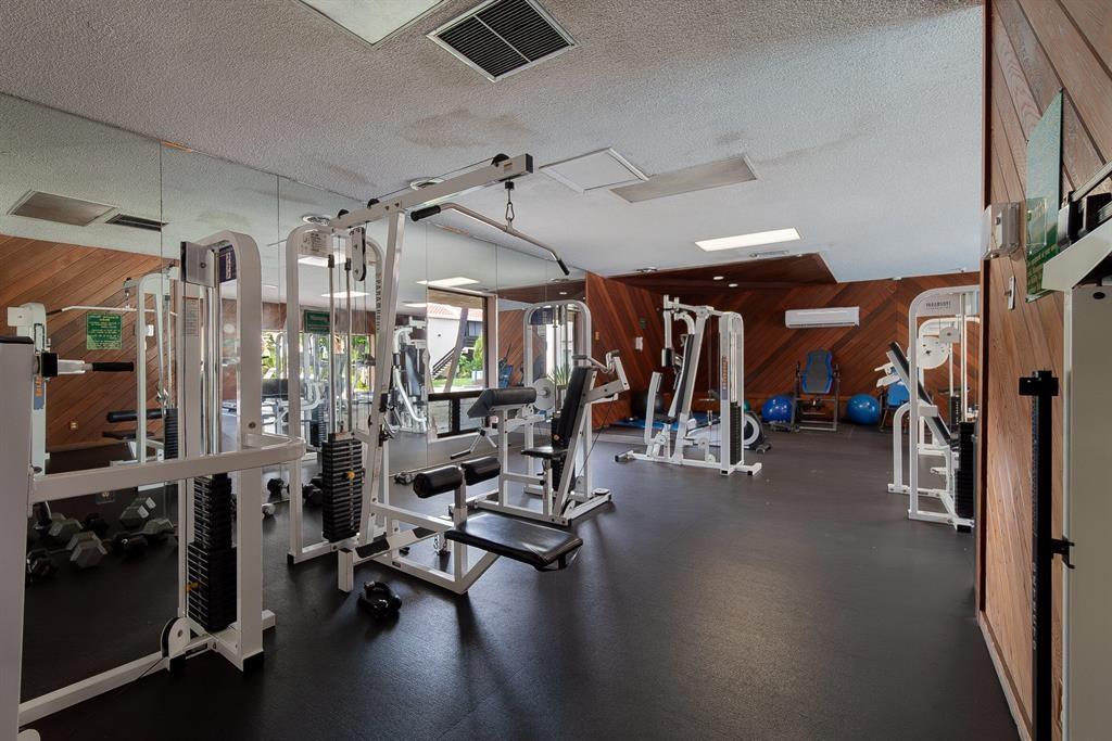 EMBARCADERO CONDO - Residential